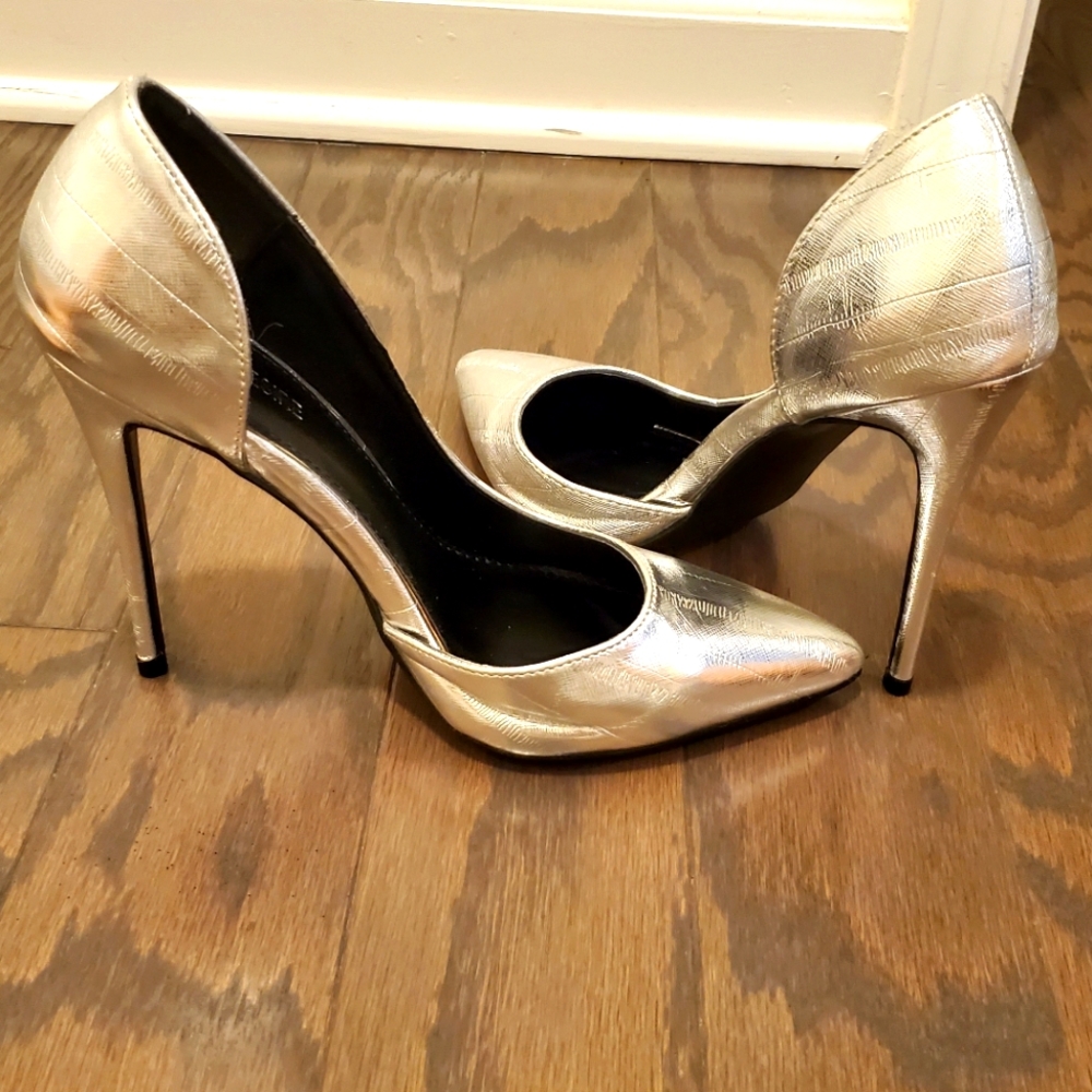 Heels 👠
